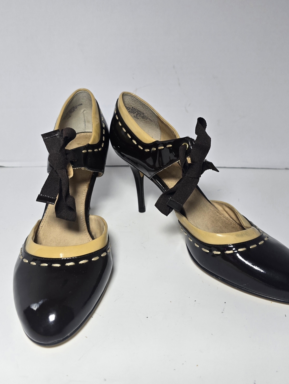 Anne Klein Brown Patent Pumps with Cream Trim